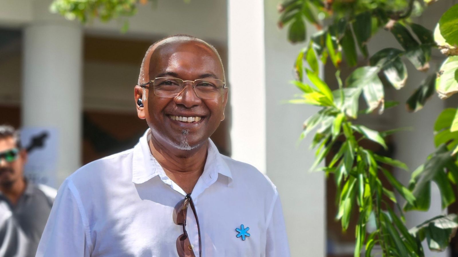 ޑިކޮމްރެޓްސްގެ ރައީސްކަމަށް ހަސަން ލަތީފު އިންތިޚާބު ވެއްޖެއް