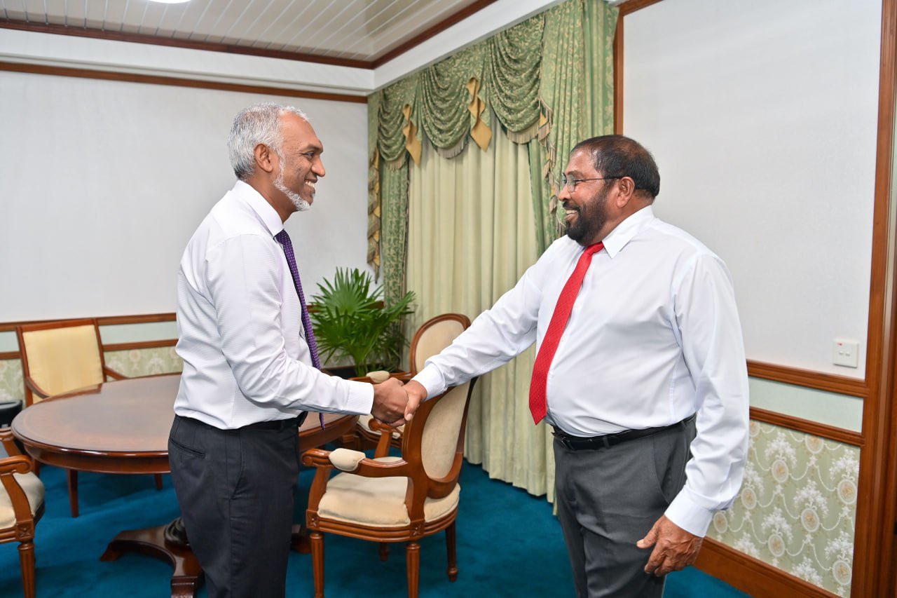 ޕާޓީތަކުގެ ވެރިން ސަރުކާރަށް އެއްބާރުލުން ދޭނެ ކަމުގެ ޔަގީންކަން ދިން: ރައީސް އޮފީސް