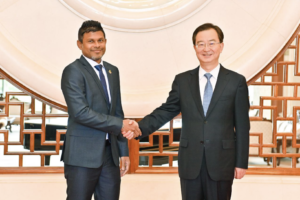 ޗައިނާގެ ކޮމިއުނިސްޓް ޕާޓީގެ ޔުނާން ޕްރޮވިންޝަލް ކޮމިޓީގެ ސެކްރެޓަރީއާ ނައިބު ރައީސް ބައްދަލުކުރައްވައިފި