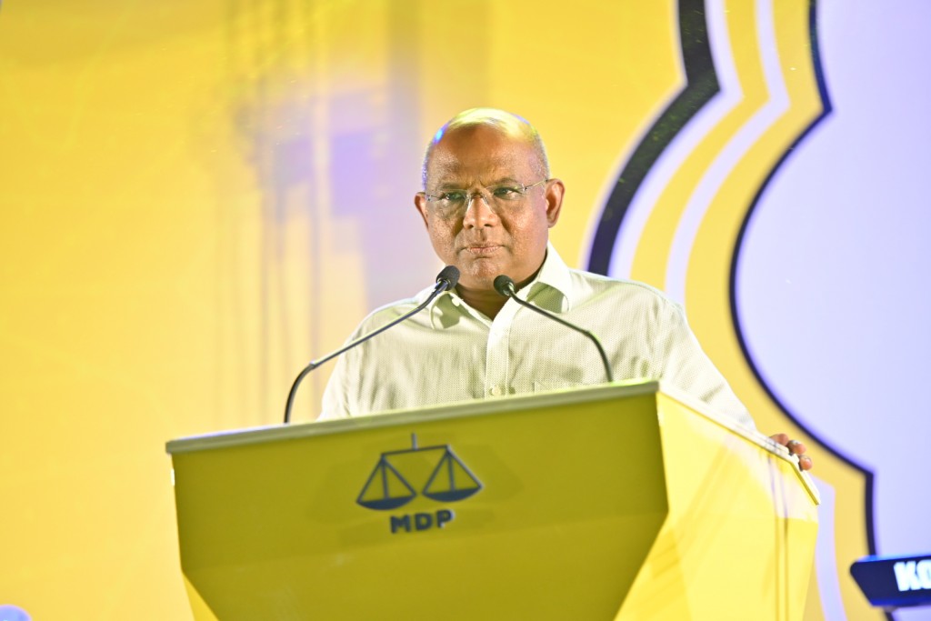 އެންމެ ބާރު ސްޕީޑުގައި މިހާރު ކުރިޔަށްދަނީ އެމްޑީޕީގެ ސަރުކާރުން ފެށި މަސައްކަތްތައް ހުއްޓުވުން: ޝާހިދު