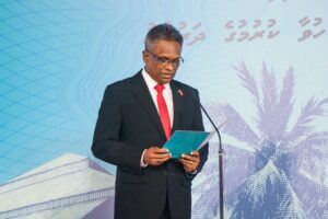 އެމްޑީޕީގެ މޭޔަރު ޓިކެޓު ބޮޑު ތަފާތަކުން އާދަމް އާޒިމް ކަށަވަރުކުރައްވައިފި