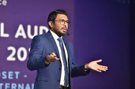 ފިނޭންސްގެ ޗީފް ފައިނޭންޝަލް ބަޖެޓު އެގްޒެކެޓިވް ސަރުވާޝް އިސްތިއުފާ ދީފި