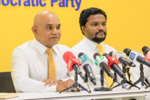 ރުހުންދިނުމުގެ ޖަލްސާގައި ވިޕާއި ޚިލާފްވި އެމްޑީޕީގެ މެމްބަރުންނަށް ފިޔަވަޅު އަަޅަނީ