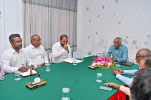 އިހަވަންދޫގައި އިސްލާމިކް ސެންޓަރެއް ޤާއިމުކުރެއްވުމަށް ނިންމެވުމުން ކައުންސިލްގެ ޝުކުރު ރައީސަށް