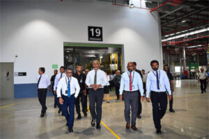 ވީ.އައި.އޭގެ އައު ކާރގޯ ޓާރމިނަލްގައި "ކާރގޯ އޮފީސް"ހިންގާނެ ބަޔަކު ހޯދަނީ