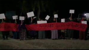 އެއަރޕޯޓު މަސައްކަތް ހުއްޓިފައިވާތީ މަގޫދޫ ރައްޔިތުން އަނެެއްކާވެސް މުޒާހިރާ ކޮށްފި