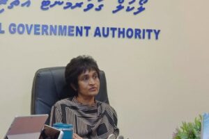 އެމްކިއުއޭ އެކްރެޑިޓެޑް ކޯހެއް ފުރިހަމަ ނުކޮށް ކައުންސިލަރުންނަށް ހުވާ ނުކުރެވޭ ގޮތް ހަދަނީ