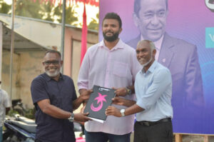 ޓްރާންްސްޕޯޓް މިނިސްޓްރީގެ ސީނިއާ ޕޮލިޓިކަލް ޑިރެކްޓަރު ބާހިޒު ނިޔާވެއްޖެ