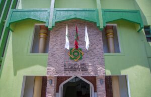 އިސްލާމިކް ޔުނިވާސިޓީ ހިންގަން ހުޅުމާލެއިން ބޮޑު ބިމެއް ހަމަޖައްސައި ދީފި