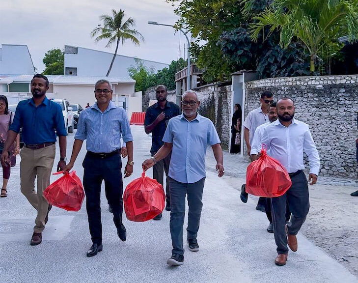 ރަށްރަށުގެ ކުނި މެނޭޖުކުރުމަށް ފައިސާ ހޯދަން ބައެއް ފަޅުތަކާއި ފަޅުރަށްތައް ވިޔަފާރި އުސޫލުން ތަރައްގީކުރަން ހުޅުވާލައިފި