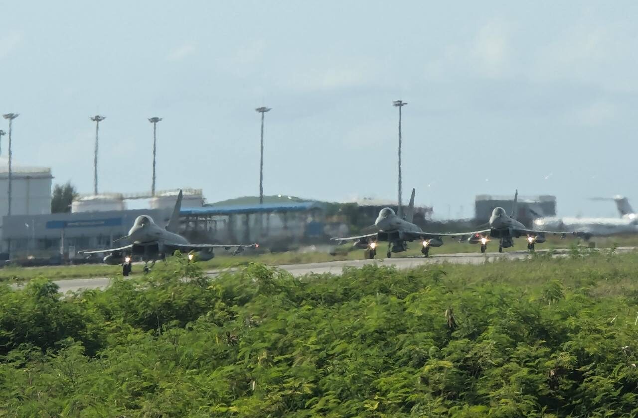 ވީއައިއޭއަށް ޖެއްސީ އިޓަލީގެ އަސްކަރީ ޖެޓްތަކެއް