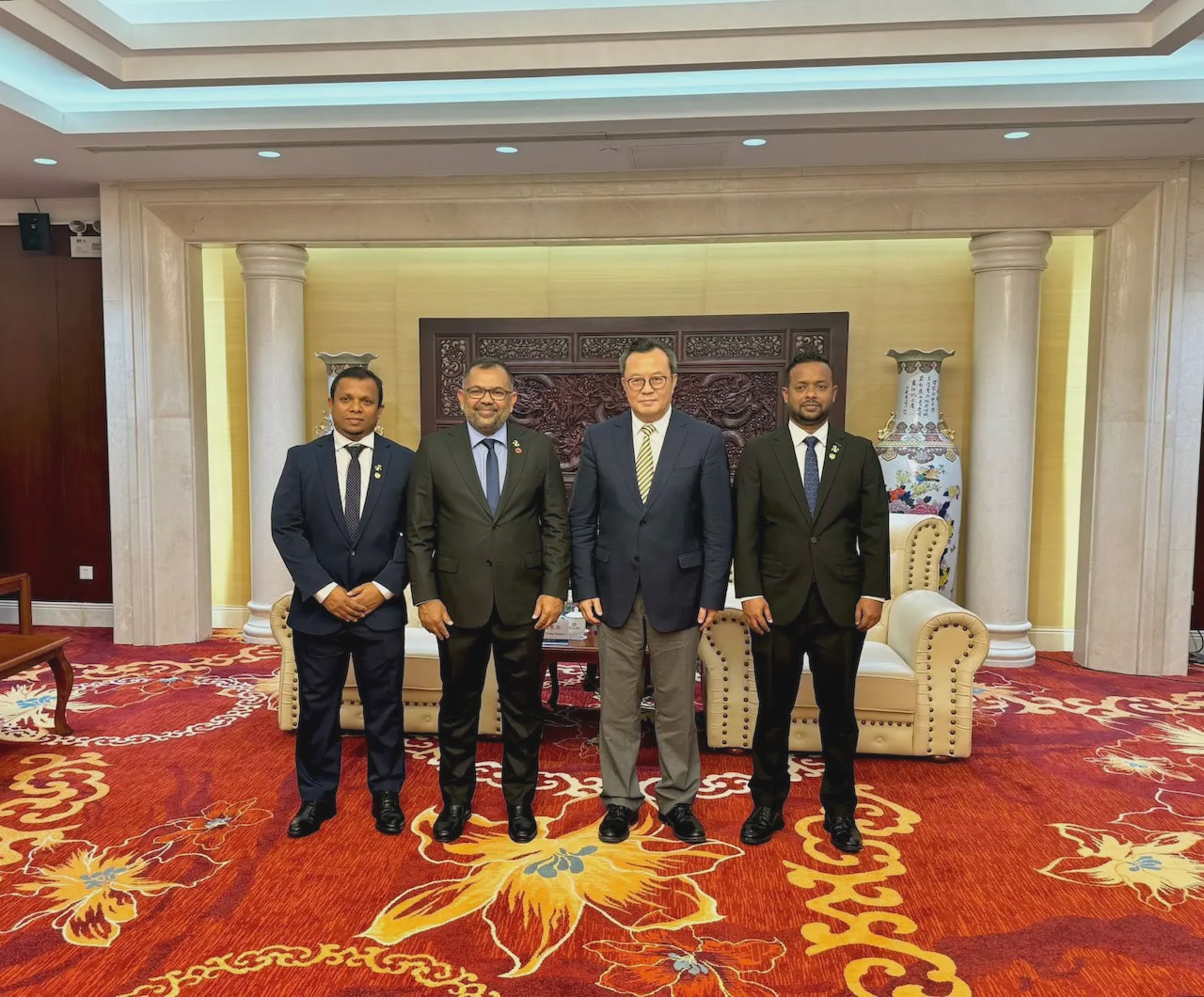 ތިން ވަޒީރުންގެ ޗައިނާ ދަތުރުފުޅުގައި 30،000 ހައުސިން ޔުނިޓްގެ މަޝްވަރާތައް ވަނީ ކުރިޔަށް ގެންގޮސްފަ