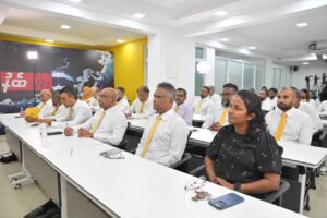 ކޮންޓްރެކްޓަރ ފައިނޭންސްގެ އުސޫލުން ދިން މަޝްރޫއުތަކުގެ މައްސަލާގައި ކޯޓަށް ދާން އެމްޑީޕީން ނިންމައިފި