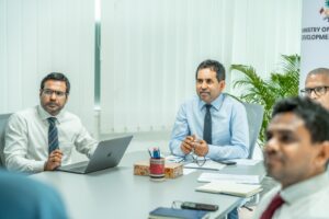 ޕޭޕަލް ކުންފުންޏާއެކު މަޝްވަރާތަކެއް ކުރިއަށް ގެންގޮސްފި