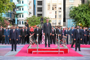 ޤައުމީ ދުވަހުގެ ދިދަނެގުމުގެ ޚާއްޞަ އިޙްތިފާލުގައި ރައީސްގެ ދެކަނބަލުން ބައިވެރިވެވަޑައިގެންފި