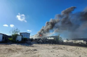 ހުޅުމާލޭ ފޭސް 2 ގައި ހުންނަ އެކޮމޮޑޭޝަން ބްލޮކެއްގައި އަލިފާން ރޯވެއްޖެ