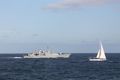 ރާއްޖެއަށް ޔޮޓެއްގައި ހަޝިޝް އޮއިލް އެތެރެކުރަން އުޅުނު ހަތަރު މީހަކު އިންޑިއާއިން ހައްޔަރު ކޮށްފި