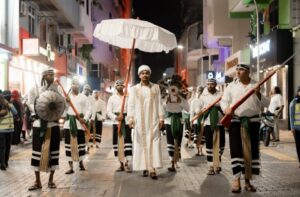 މިހާރު ބޭއްވެނީ ހަމައެކަނި އަދުގެ ޖީލުތަކަށް ދައްކުވައިދޭ ހިއްޗަށް ވަޑައިގަތުމުގެ ތަމްސީލީ ދައްކާލުމެއް: ވަޒީރު