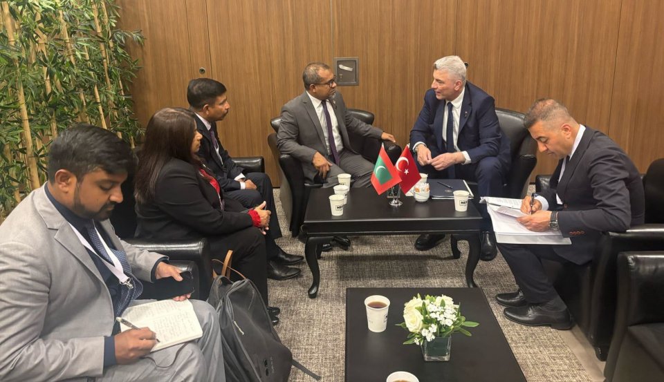 ތުރުކީވިލާތާއެކު ގުޅުން ބަދަހި ކުރުމަަށް މަޝްވަރާ ކޮށްފި