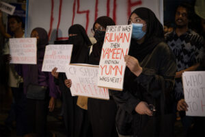 ސީޕީގެ އިސްތިއުފާއާއެކުވެސް ޒުވާނުންގެ މުޒާހިރާ ހުއްޓުމެއްނެތު ކުރިޔަށް!