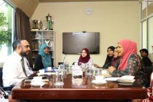 ސަރުކާރުން މަދަނީ ޖަމިއްޔާތަކަށް ދޭ އެހީތެރިކަން ފުޅާކުރަން ދެ ވުޒާރާއިން މަޝްވަރާ ކޮށްފި