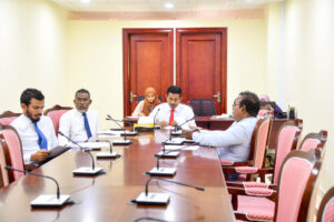 ކަސްޓަމްސްއަށް ލިބެންޖެހޭ 2.2 މިލިއަން ރުފިޔާ ހޯދުމަށް އެކުންފުންޏަށް އެންގުމަށް ފާސްކޮށްފި