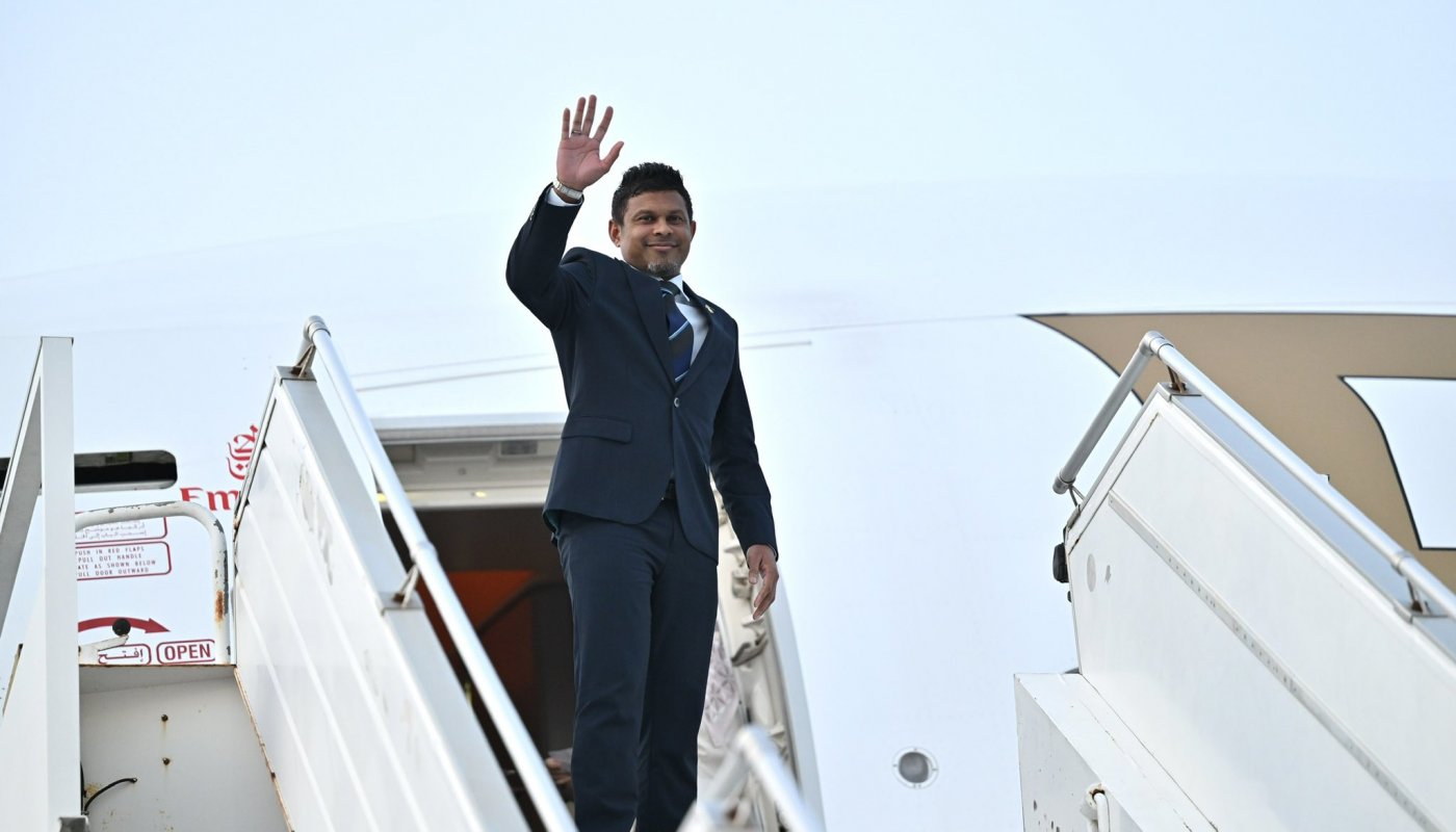 ނައިބު ރައީސް، ހަވާއީއަށް އަދި ތަޖިކިސްތާނަށް ކުރެއްވި ރަސްމީ ދަތުރުފުޅު ނިންމަވާލެއްވުމަށްފަހު މާލެ ވަޑައިގެންފި