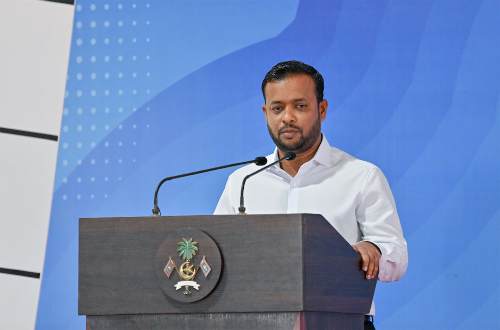 މުލަކު އަތޮޅު އެއާޕޯޓަށް 540 މިލިއަން ރުފިޔާ ޚަރަދު ކުރި، މިއީ އަތޮޅުގެ އާބާދީގެ ނިސްބަތުން ބޮލަކަށް ލައްކައަކަށްވުރެ ގިނަ ރުފިޔާ: މުއްތަލިބު