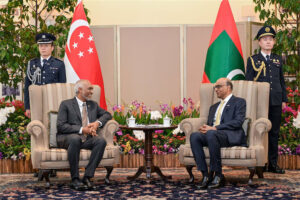 ރައީސުލްޖުމްހޫރިއްޔާ ސިންގަޕޫރުގެ ރައީސްގެ އަރިހަށް އިޙްތިރާމްގެ ޒިޔާރަތެއް ކުރައްވައިފި