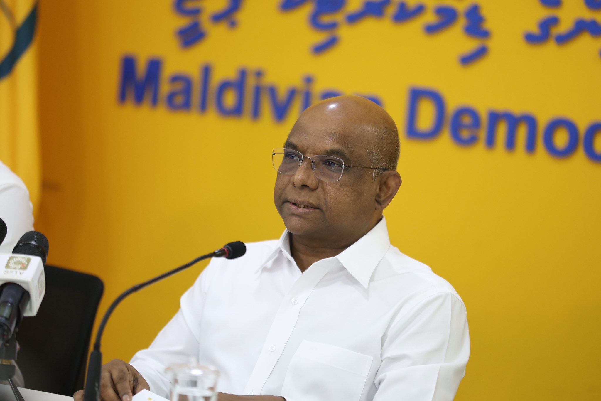 ޕެންޝަން ފަންޑަށް 2.5 ބިލިއަން އިންޖެކްޓްކުރުމަކީ ބާޒާރަށް ނުރައްކާތެރި ފިޔަވަޅެއް: ޝާހިދު