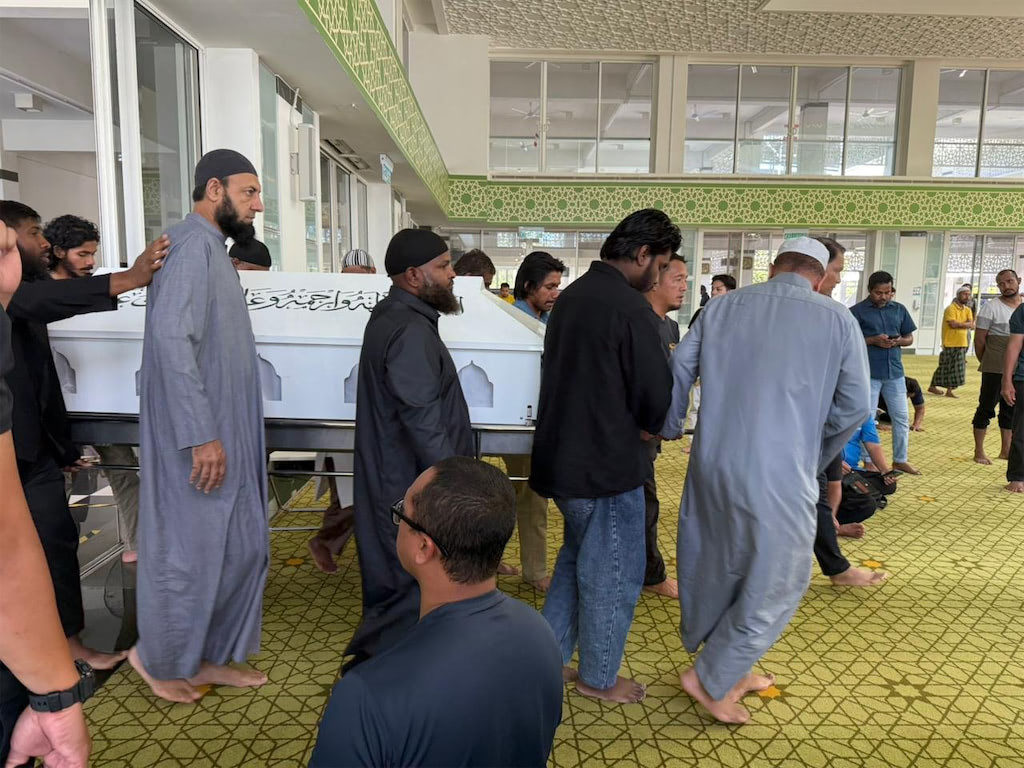 ދީނީ ޢިލްމުވެރިޔާ ޝައިޚް އިބްރާހީމް ފަރީދުގެ ޖަނާޒާ މެލޭޝިއާގައި ބާއްވައިފި