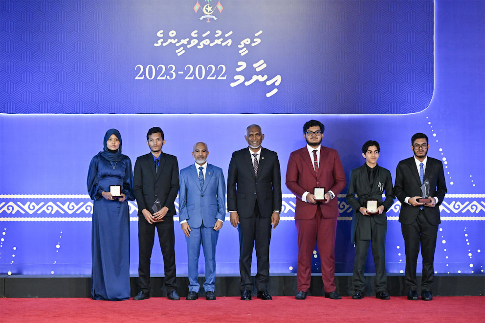 މަތީ ދަރަޖަ ހޯދާ ފަރާތްތަކަށް އިނާމަށް ނަން ހުށަހެޅުމުގެ ފުރުސަތު، ހުޅުއްވައިލައްވައިފި