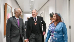 ރައީސް މުއިއްޒު އިނގިރޭސިވިލާތަށް ވަޑައިގެންފި