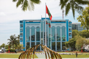 ހިފަހައްޓާފައި އޮތް ފޯނެއް ނުދީގެން ދައުވާ ކުރުމުން ފޯނު ފުލުހުން ވެރިފަރާތާއި ހަވާލުކޮށްފި