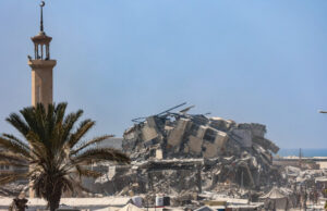 ޣައްޒާ އަލުން ބިނާކުރުމަށް 52 ބިލިއަން ޑޮލަރު ބޭނުންވާނެ: އދ