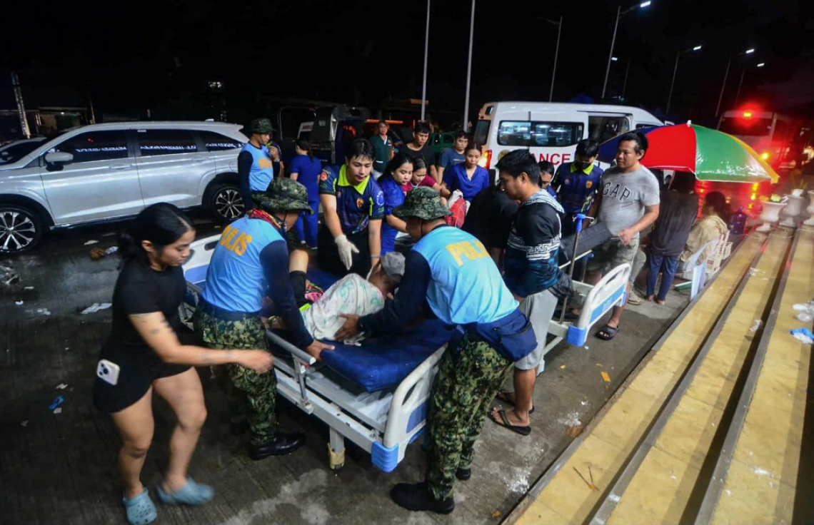 ފިލިޕީންސްގެ ސޭބޫއަށް އައި 6.9 މެގްނިޓިއުޑްގެ ބާރުގަދަ ބިންހެލުން: 26 މީހަކު މަރުވެ އެތައް ސަތޭކަ ބަޔަކު ޒަޚަމްވެއްޖެ