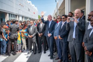 ފީފާގެ ރައީސް އިންފަންޓީނޯ ރަސްމީ ދަތުރުފުޅެއްގައި ރާއްޖެ ވަޑައިގެންފި