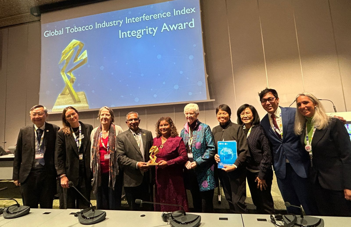 ދުންފަތް ކޮންޓްރޯލް ކުރުމުގައި ދައްކާ ތާއީދަށް ރާއްޖެ އަށް ބައިނަލްއަގުވާމީ އެވޯޑެއް