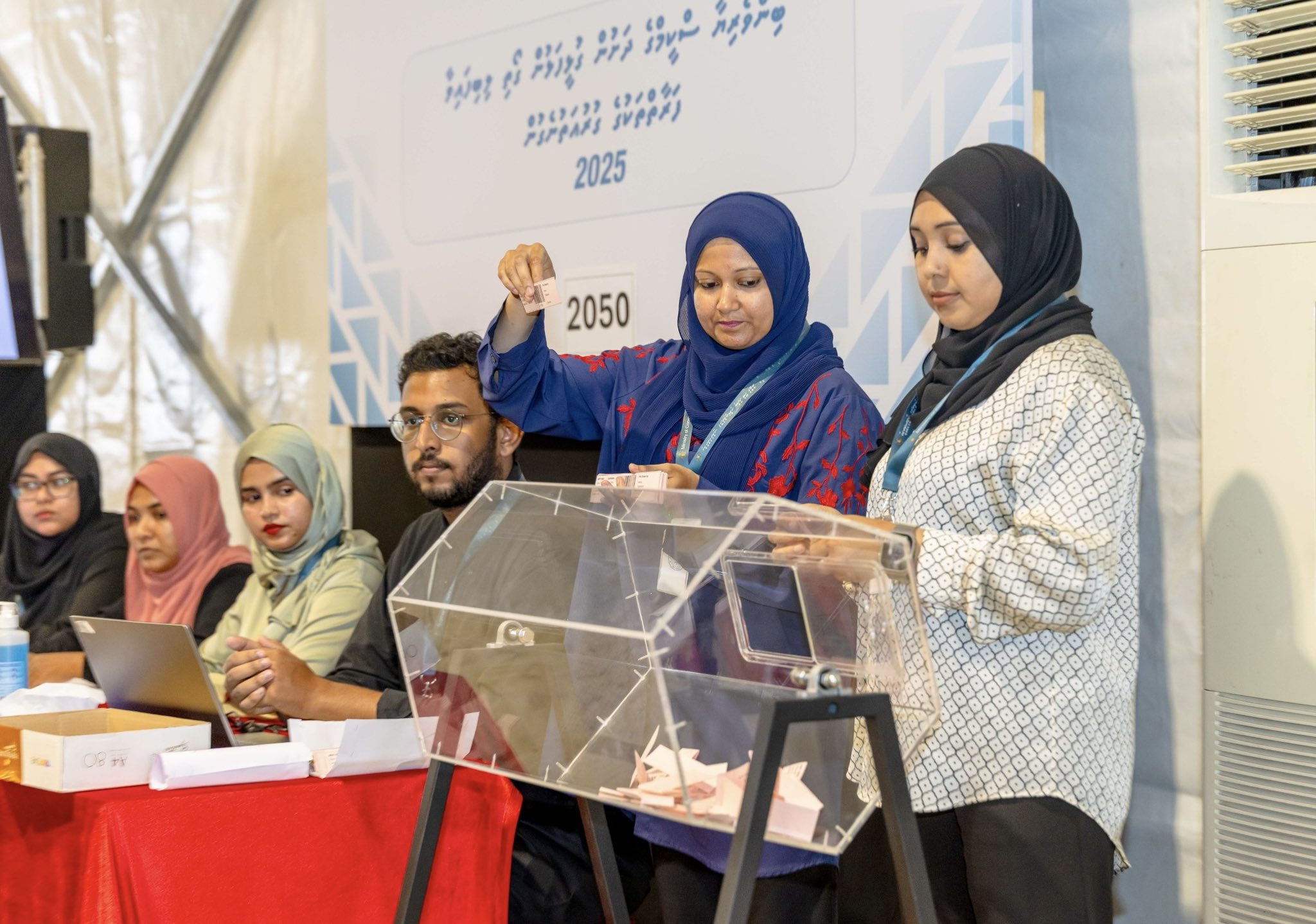 ގުޅީފަޅުން 2،319 ގޯތީގެ ރަޖިސްޓްރީ ދޫކުރުމުގެ މަސައްކަތް ނިމިއްޖެ