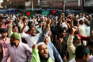 ބަންގްލަދޭޝްގައި މުޒާހަރާ ލީޑަރަކު މަރުވުމާ ގުޅިގެން އެގައުމުގައި އަނެއްކާވެސް ބޮޑެތި ހަމަނުޖެހުންތަކެއް