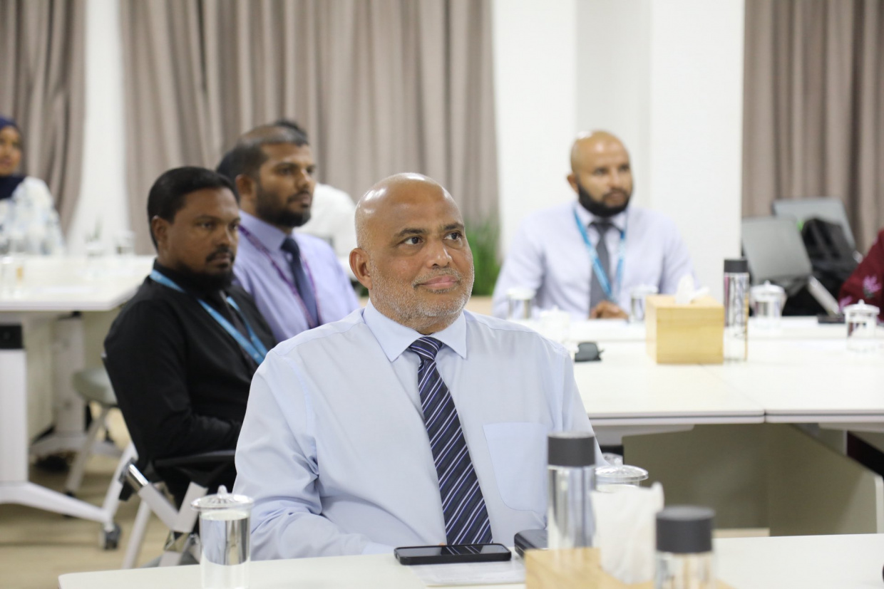 ސްކޮލަޝިޕް ދަރިވަރުންގެ ސްޓައިޕެންޑް ބޮޑުކޮށް، ޝަކުވާ ހުށަހެޅުމަށް ޚާއްސަ އެޕެއް ލޯންޗްކުރަނީ