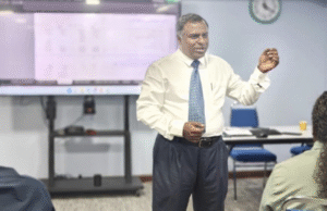 އެފްއައިޔޫގެ ވެރިޔާ ސާޖިދު މަޤާމުން ވަކިކޮށްފި