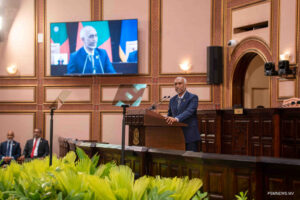 އަނބިމީހާ ނުވަތަ ފިރިމީހާގެ ނަމުގައި ގޯތި އޮތަސް ގޯއްޗަށް އެދެވޭގޮތް ހަދާނަން: ރައީސް