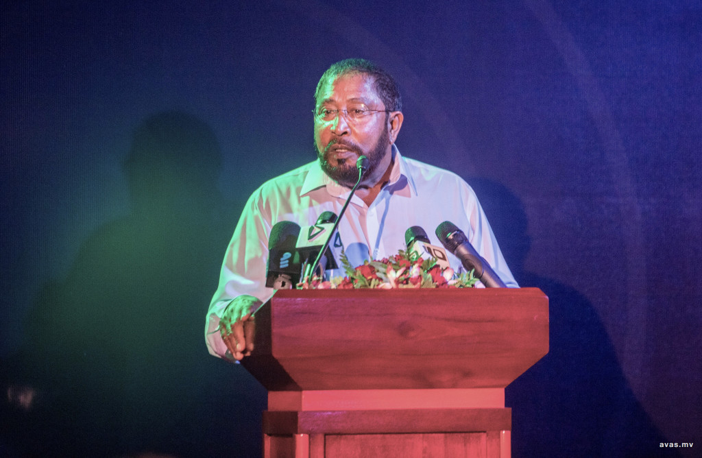 އެމްޑީޕީއަށް ވޯޓު ދިނުމަކީ ބޭކާރު ކަމެއް، ތަރައްގީ ލިބޭނީ ޕީއެންސީ ކެންޑިޑޭޓުން ހޮވައިގެން: ގާސިމް