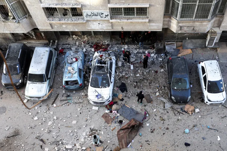 ސުލްހައިގެ އެއްބަސްވުމަށް ބެލުމެއްނެތި އިސްރާއީލުން ދިން ހަމަލާތަކުގައި 31 މީހުން ޝަހީދުކޮށްލައިފި