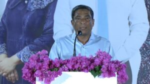 ކާޑެއްދޫ އެއާޕޯޓް ތަރައްގީކުރުމަށް ކުންފުނިތަކާ މަޝްވަރާކުރަނީ