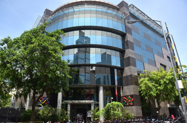 ކަރަންޓުގެ މައްސަލަ ހައްލުކޮށް މުޅި މާލެއަށް ކަރަންޓުދީފި