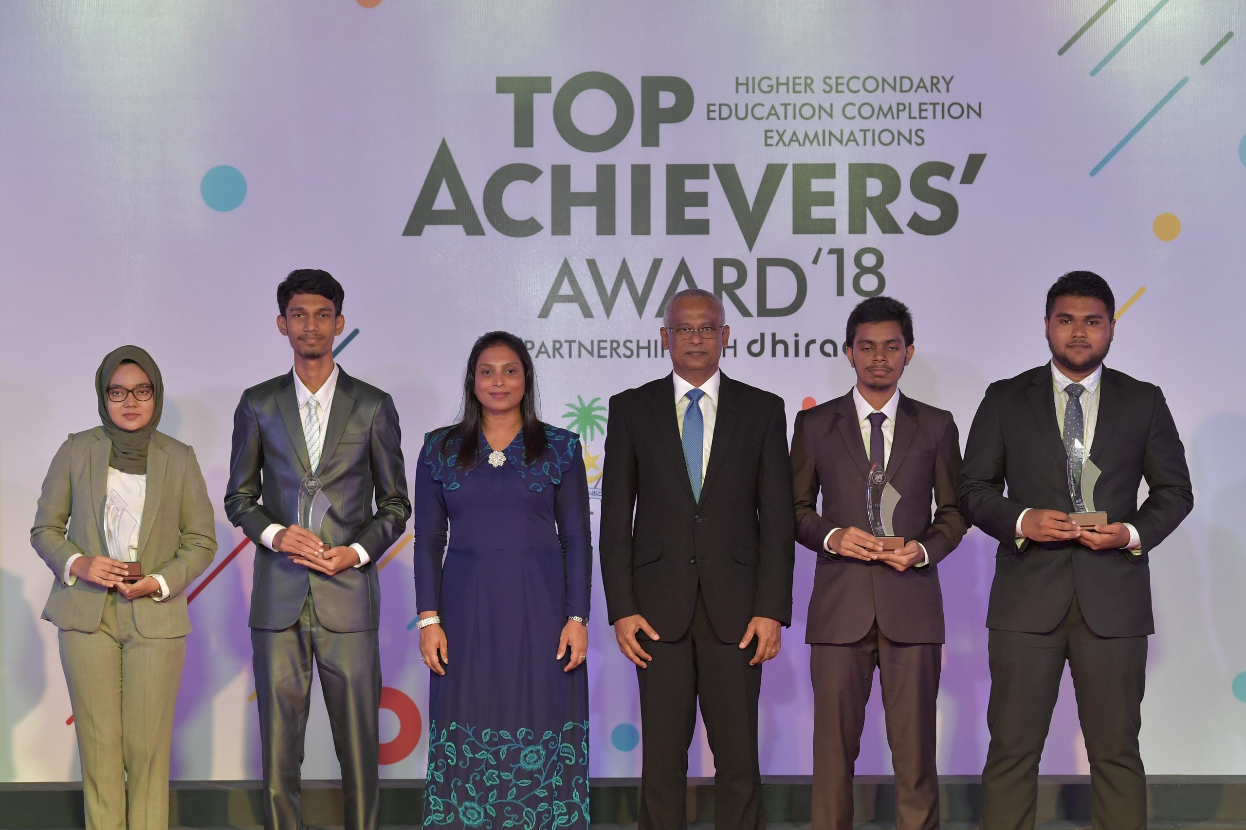 ޤައުމުގެ ކަންކަން ނިންމާނީ ޒުވާނުންގެ ބަސް ހިމަނައިގެން: ރައީސް