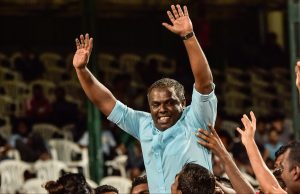 ކުރައަށް އޮތް ސީޒަނުގެވެސް އީގަލްސްގެ ކޯޗަކީ މޯހަން
