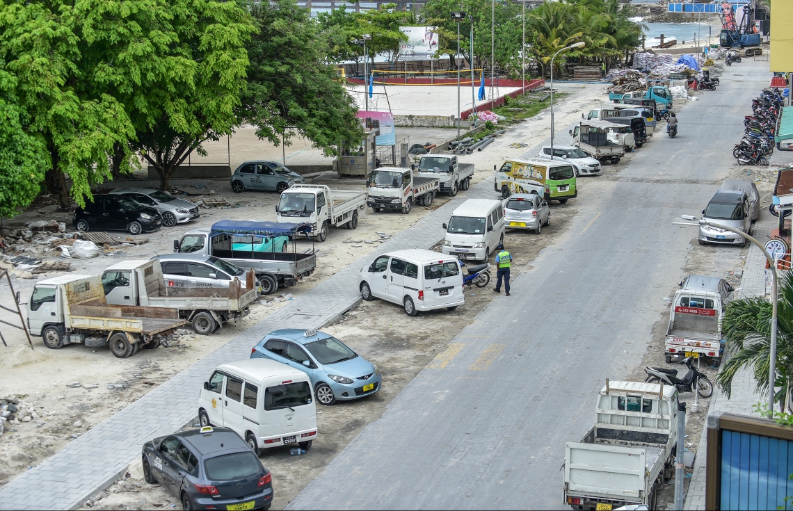 ޕާކިން ސްލޮޓްތަކަށް ވެހިކަލް ރަޖިސްޓްރީކޮށްދޭން ފަށަނީ